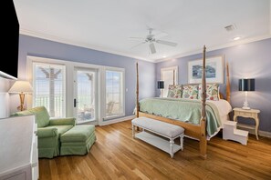 5 bedrooms, iron/ironing board, WiFi, bed sheets