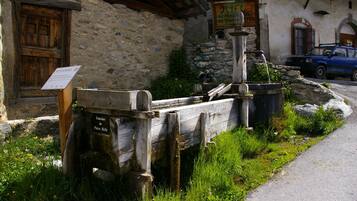 Enceinte de lâhĂ©bergement