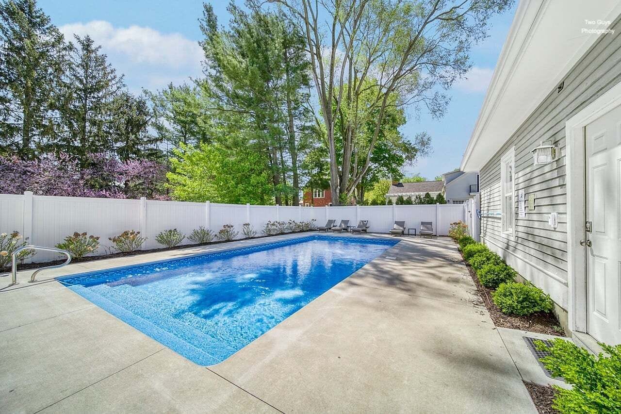 Beheizter Pool