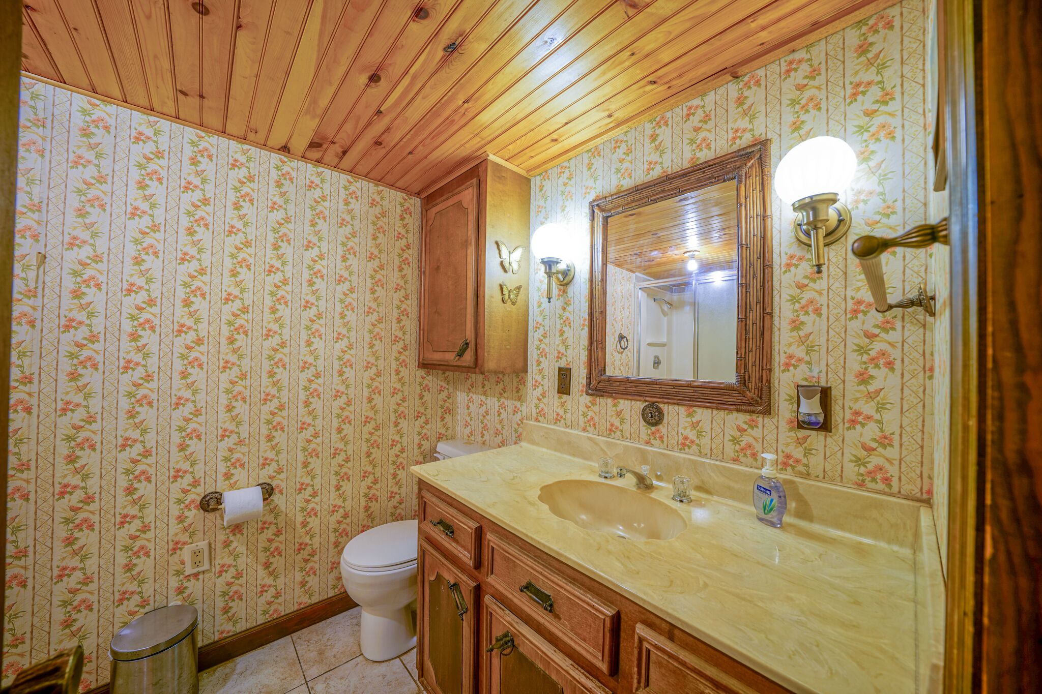 310 Feet of Little Red River. Trout Fishing World Renown!