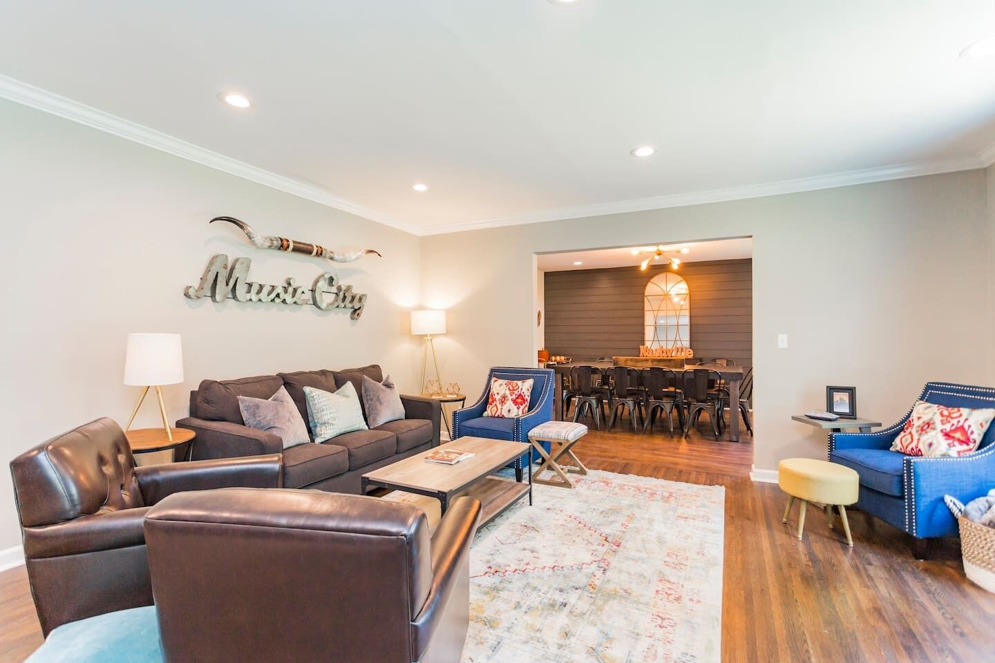 Boot Scootin' Bungalow! 4 BD/2BA- Hot Tub, 11 Beds