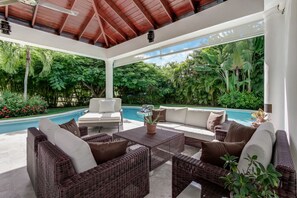 Terassi/patio
