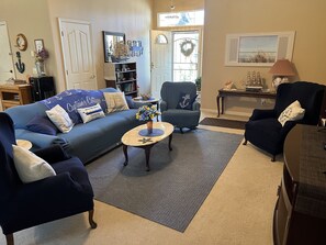 Smart TV, fireplace, DVD player, books