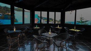 Breakfast, lunch, dinner served; local and international cuisine  - Hotel Ziryab (Chefchaouen)