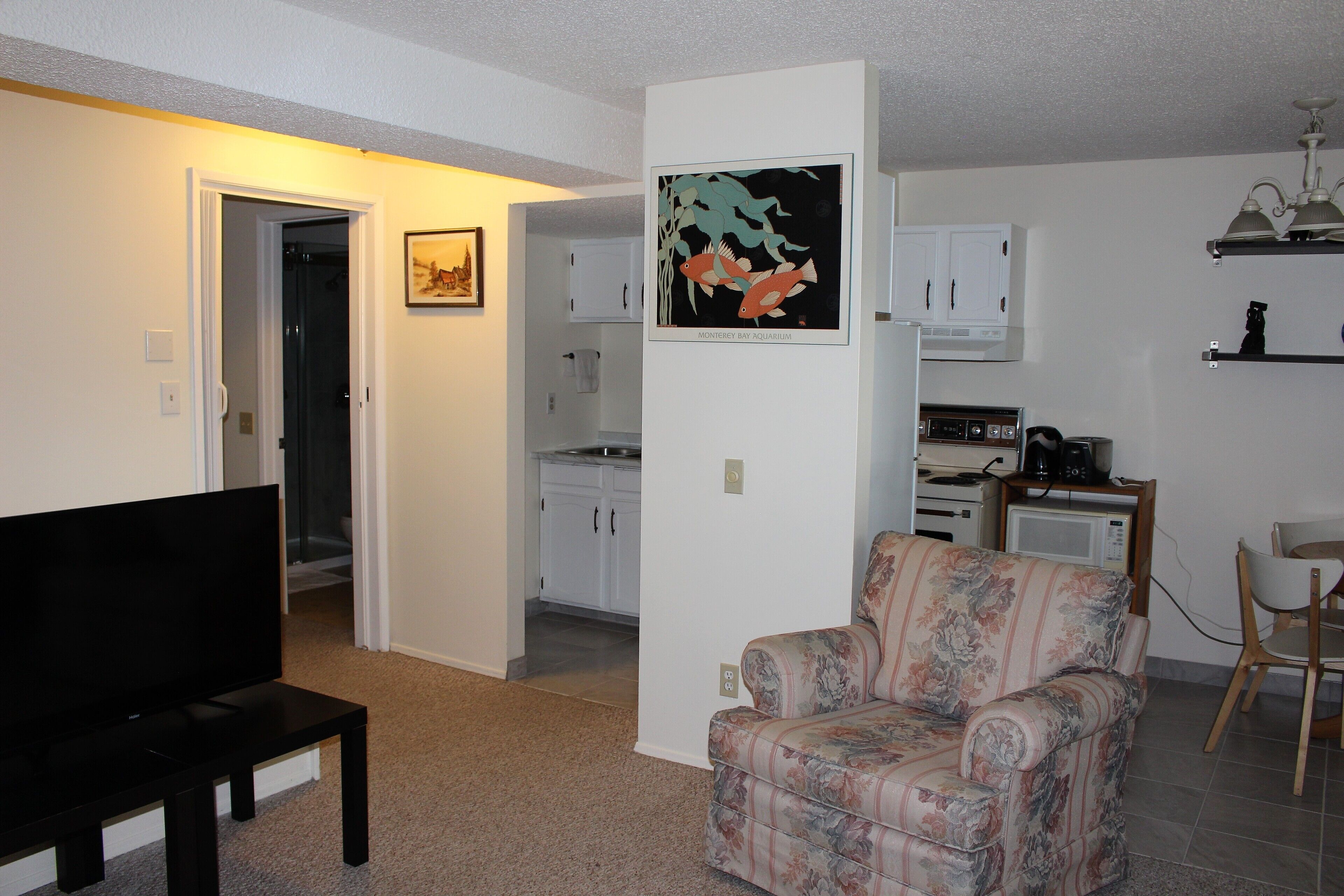 Charming & Convenient Cozy Suite - Close to DT!