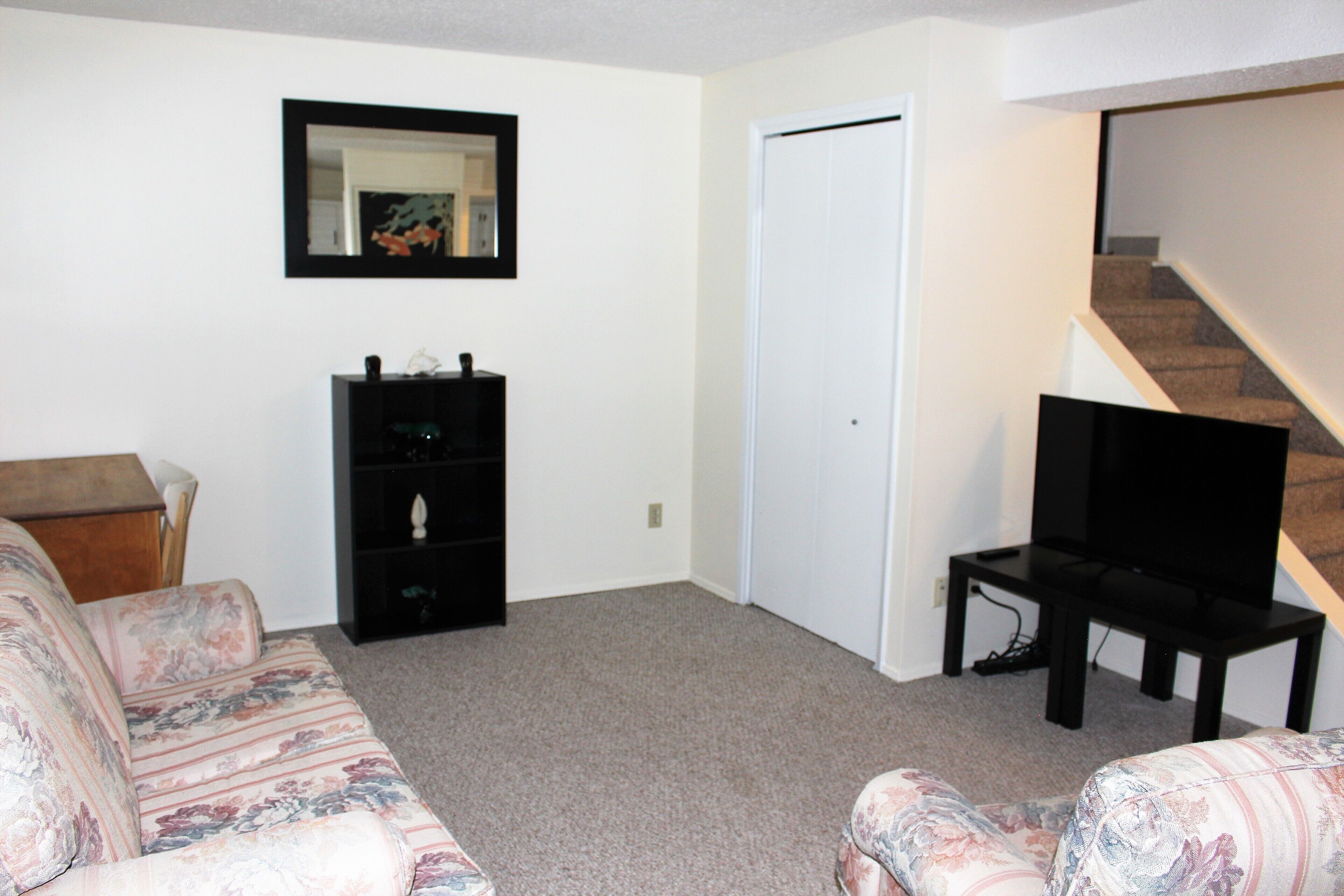 Charming & Convenient Cozy Suite - Close to DT!