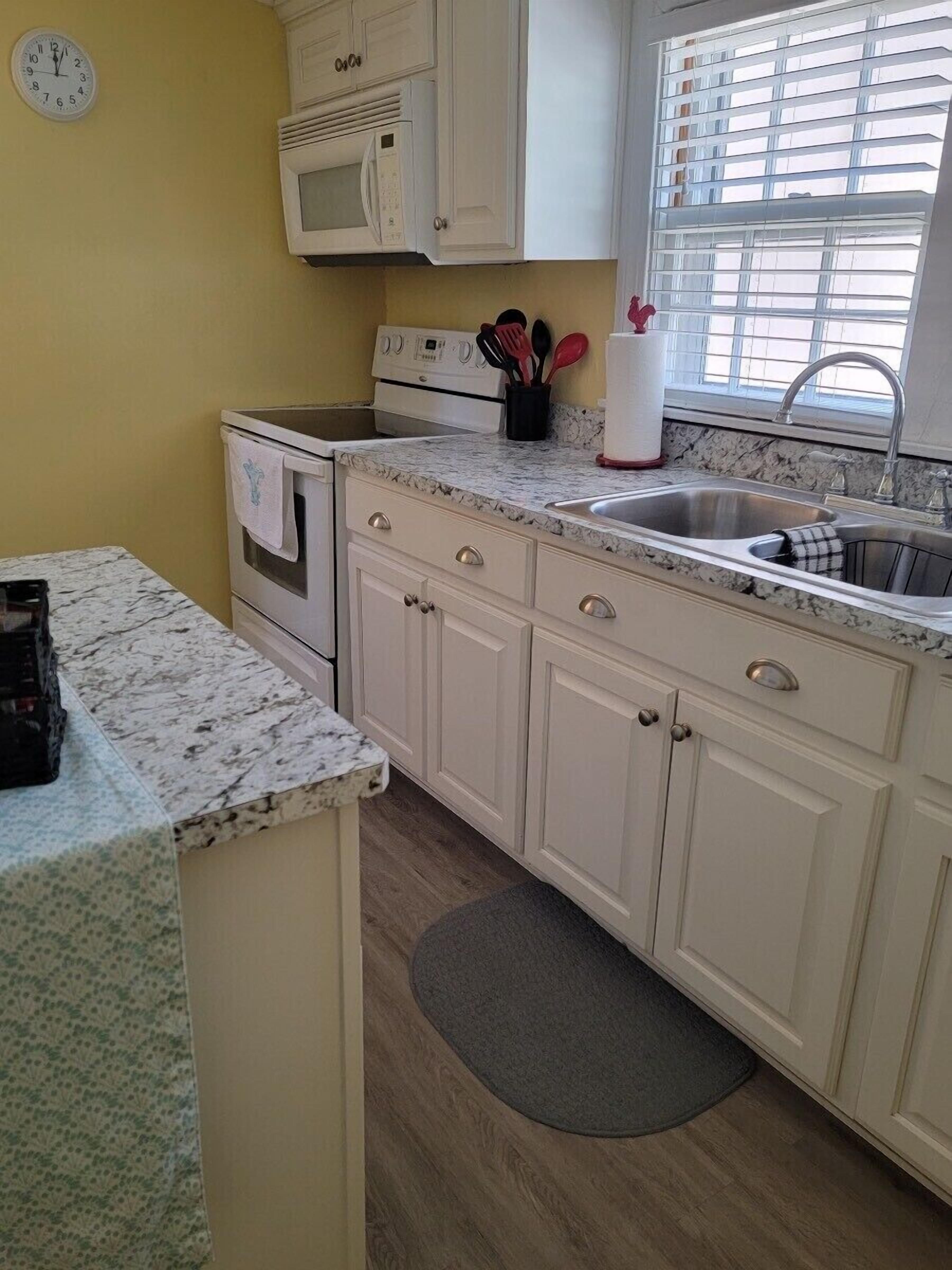 Beautiful apartment in the heart of downtown Bardstown, KY 