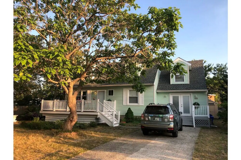 Bungalow by the Bay