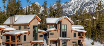 Big Sky Vacation Rentals: Homestead 8 Claim Jumper