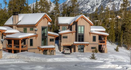 Homestead Chalet 8 Claim Jumper