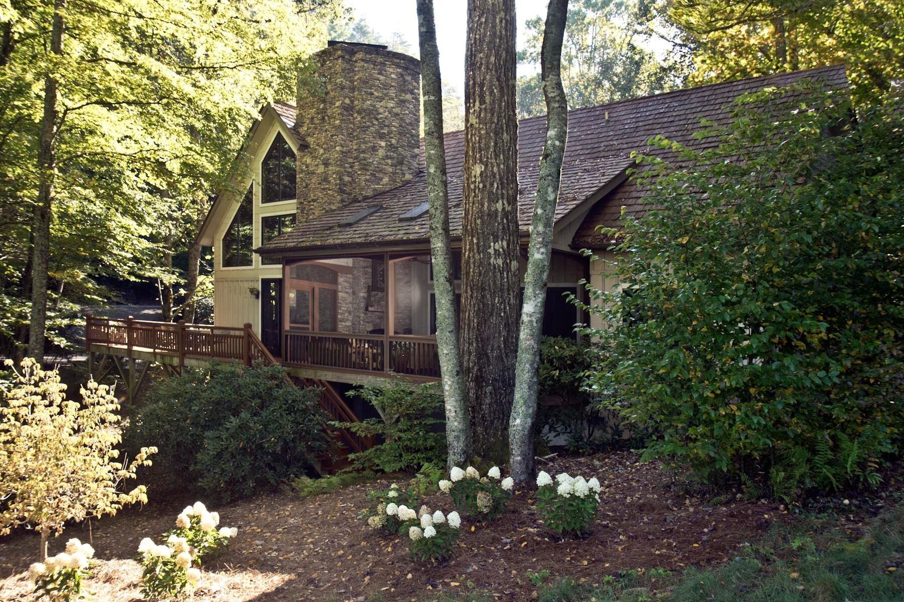Modern Timber Frame Home on an Arnold Palmer golf course at Cullasaja Club