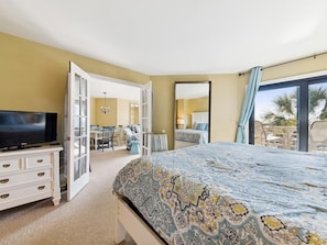 2 bedrooms, iron/ironing board, Internet, bed sheets