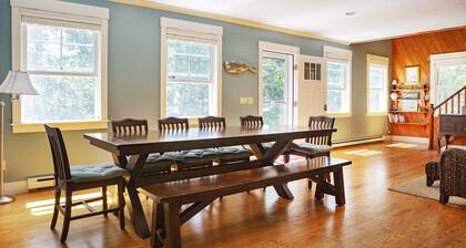 Peaceful Edgartown Retreat - Clean, Renovated, Central Location