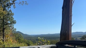 Tina de hidromasaje al aire libre