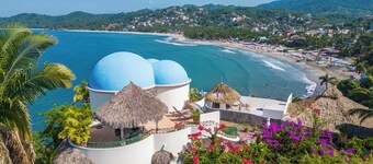 Casa Lorca overlooks the bay