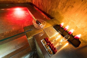 Jetted bathtub - La Torretta (Zafferana Etnea)