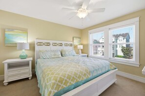 5 bedrooms, Internet, bed sheets