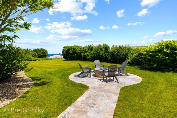 Outdoor dining - A Wave From It All: 227-O Overlooks Nauset Beach/Atlantic, Heated Pool, Hot Tub & Fire-pit (Orleans)
