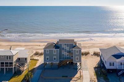 Ocean Front Home with Breath Taking Views!