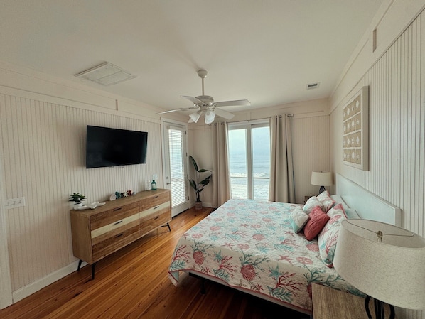 5 bedrooms, iron/ironing board, free WiFi, bed sheets