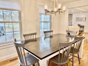 Dining - Newly Renovated Near Amazing Sunset Beach (Falmouth)