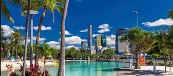 Park Avenue Terrasse House 3Bed, New Modern, nær Wesley Hospital og by 