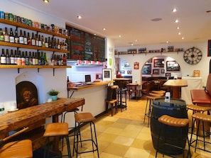 Bar (on property) - BrauHotel Bonn (Bonn)