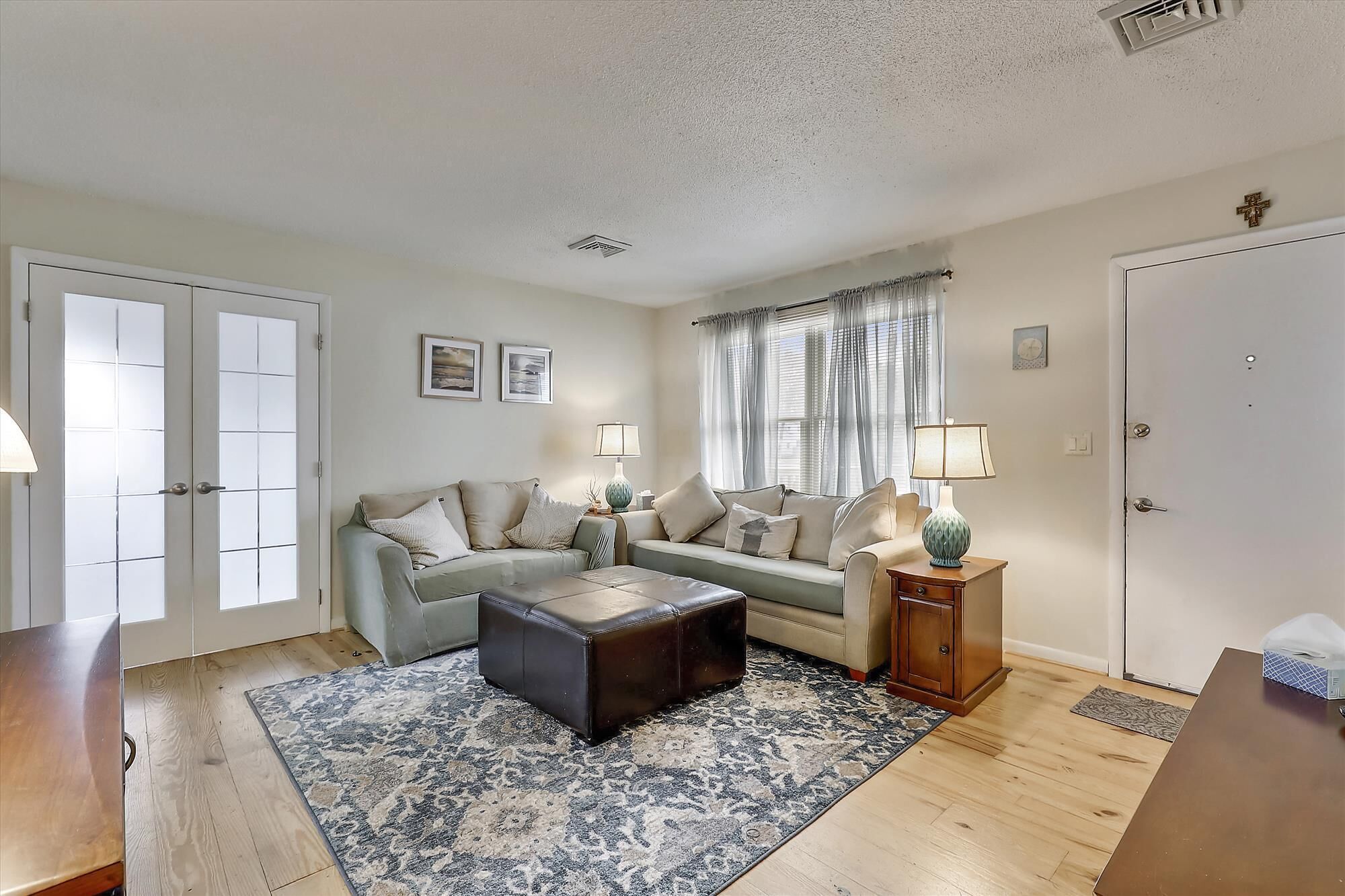 FREE DAILY ACTIVITIES INCLUDED!!! LINENS INCLUDED*! PET FRIENDLY, SINGLE FAMILY HOME IN OCEAN CITY MD.