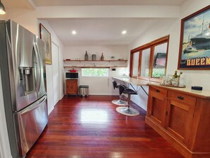 Microwave, oven, dishwasher, electric kettle