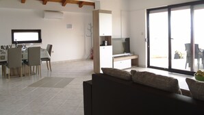 Unclassified image, 3 of 67, button - Holiday Apartments Paloma (Pasman)