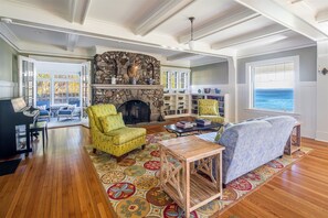 TV, fireplace - Spacious Luxury Retreat on Sebago Lake: Elegant Home with Private Dock and (Sebago)