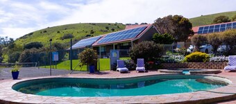 3 Carrickalinga Cove Apartments