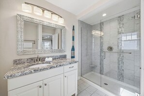 Combined shower/bathtub, towels, soap, toilet paper - Amazing Grace | 350 ft from the beach | Private Pool, Hot Tub (Virginia Beach)
