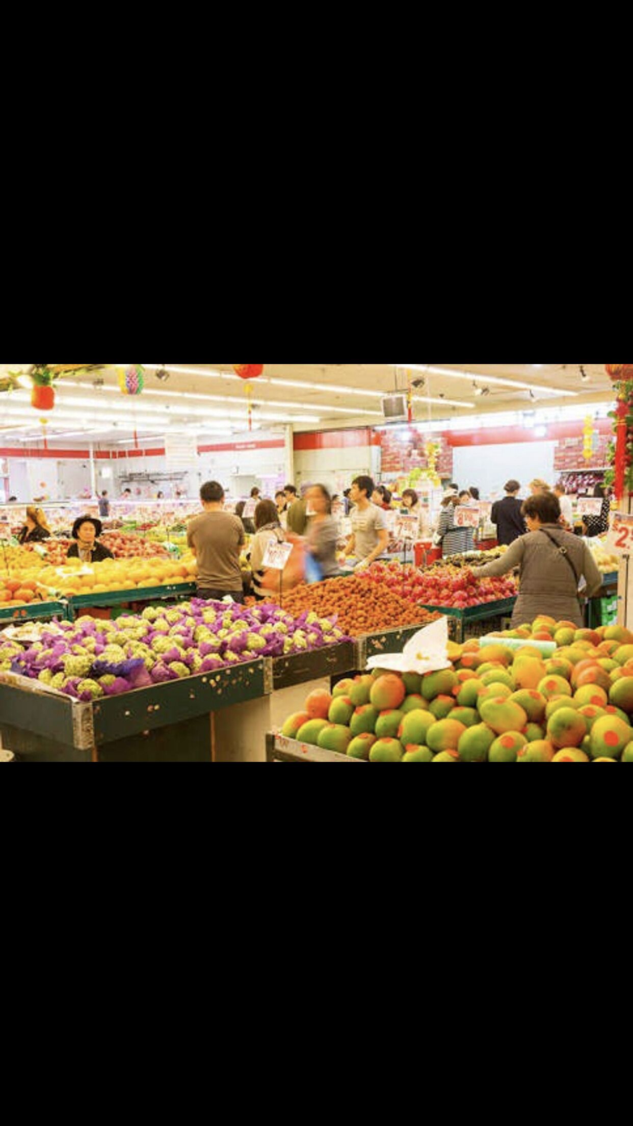 This fabulous old Victorian home is just beautifully renovated — image 9