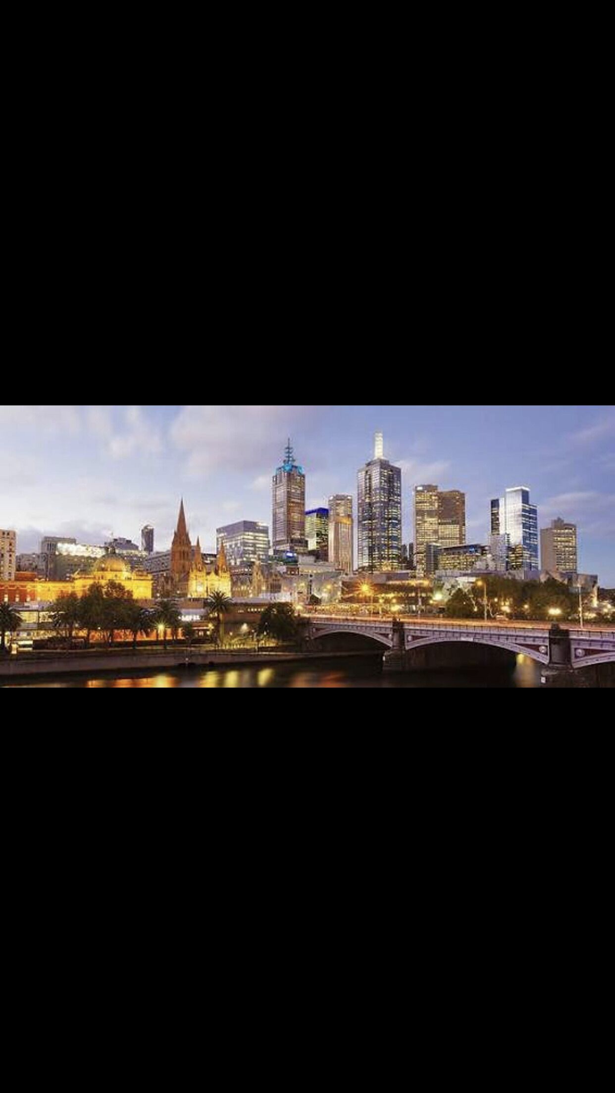 This fabulous old Victorian home is just beautifully renovated — image 7