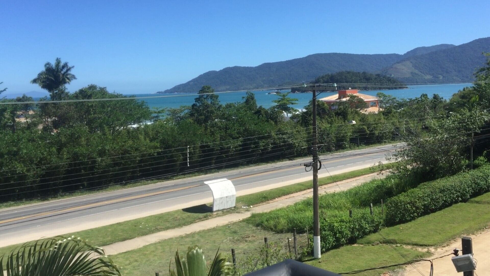 REF # 814-Kendy Flats-Pool on Rooftop w / Superior Sea View