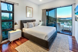 8 makuuhuonetta, silitysrauta/-lauta, Wi-Fi, vuodevaatteet