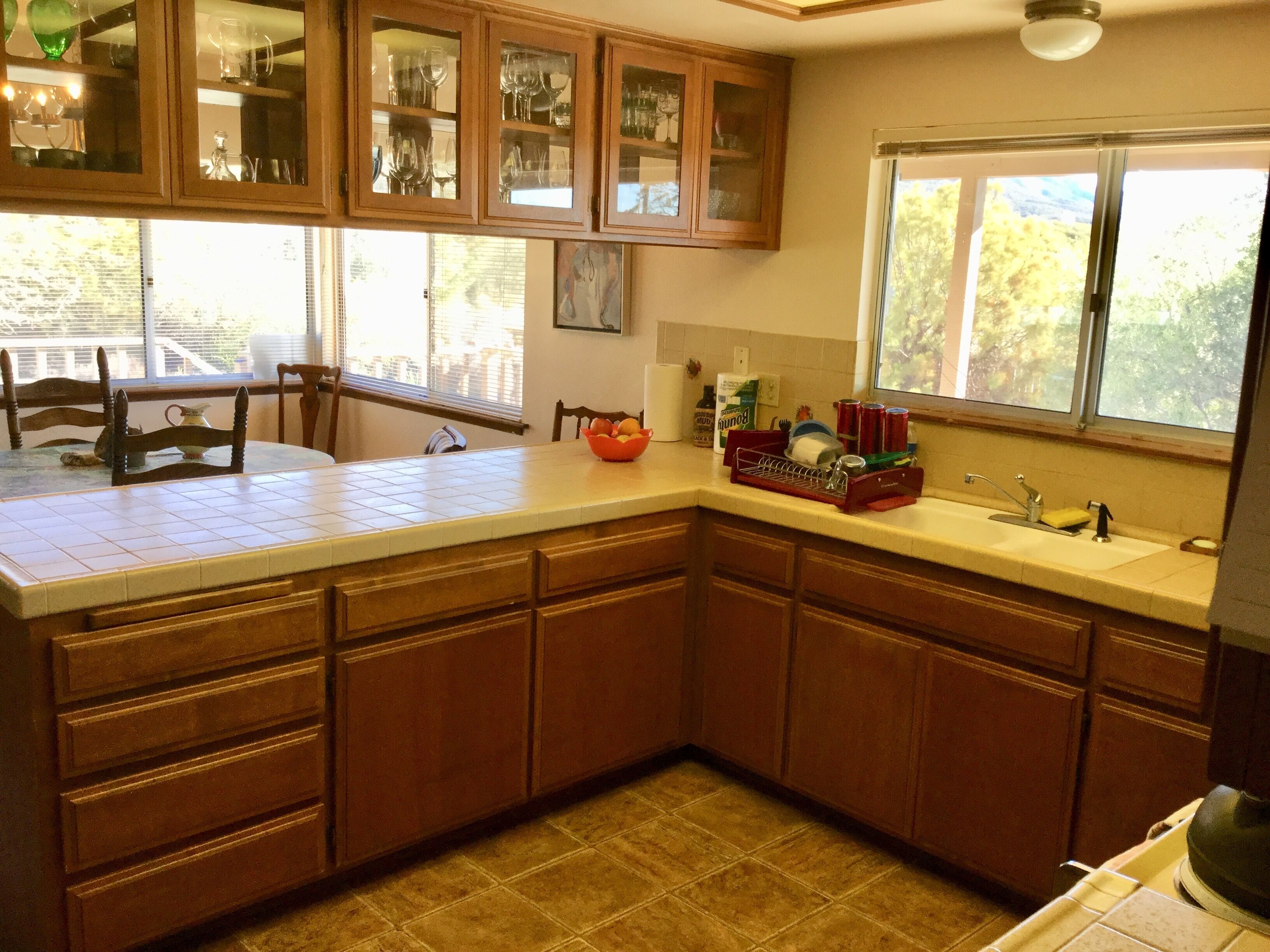 Beautiful, secluded 30 acre mountain retreat with amazing views.