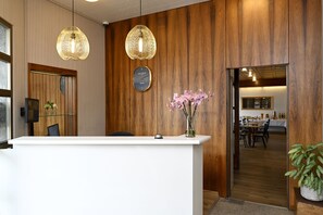 Reception - Hotel Olympia (Zürich)