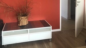 Unclassified image, 5 of 8, button - Apartament Szeligiewicza (Katowice)