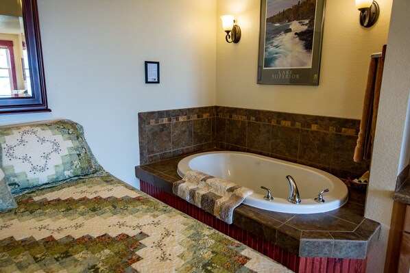 Bañera, bañera de hidromasaje, secador de pelo