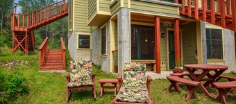 The Inn at Croftville Road Cottages #7. On the Shore of Lake Superior.