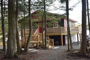 Exterior - Four seasons Boathouse on Tupper Lake (Tupper Lake)