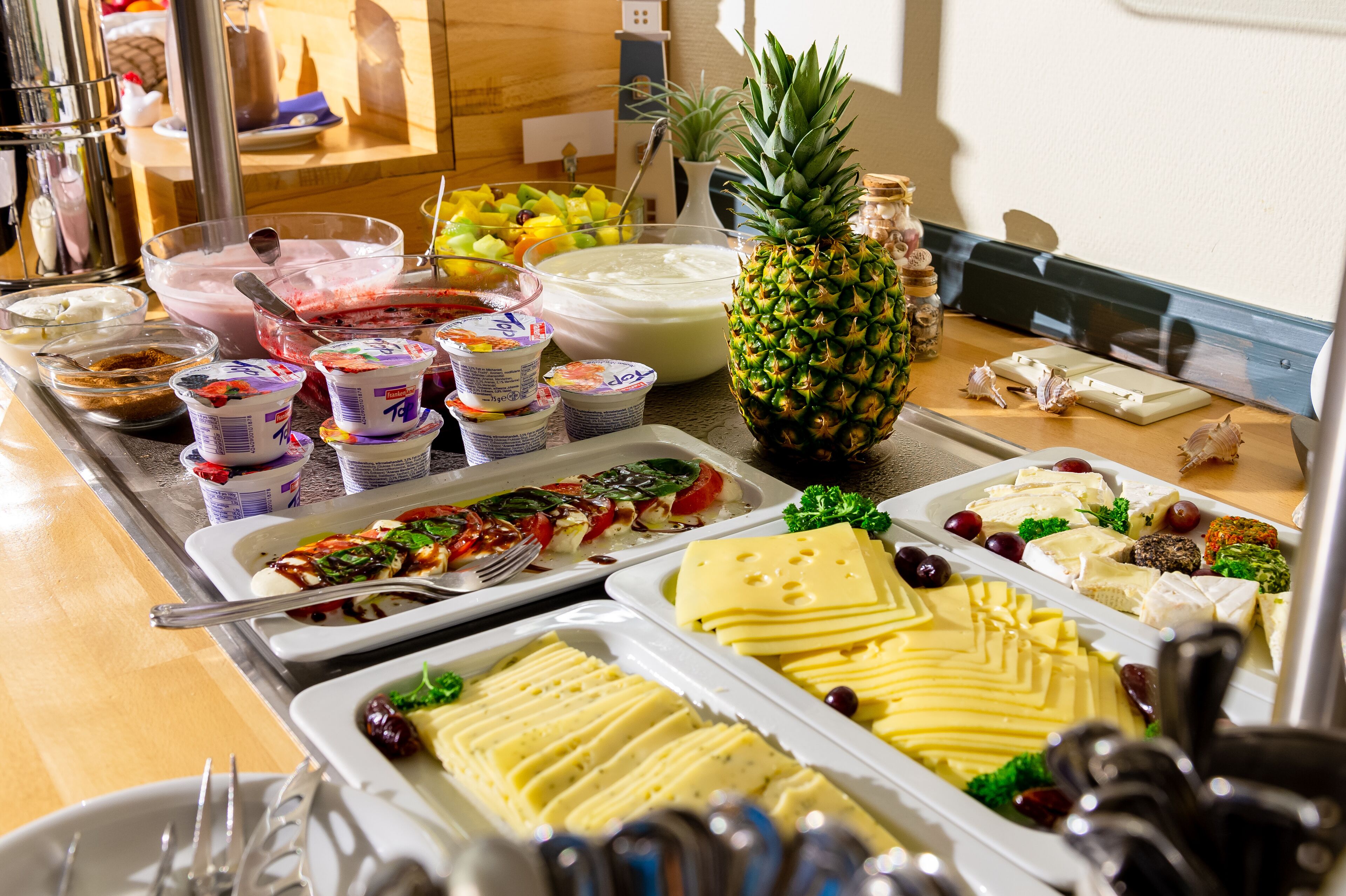 daily buffet breakfast (eur 18 per person)