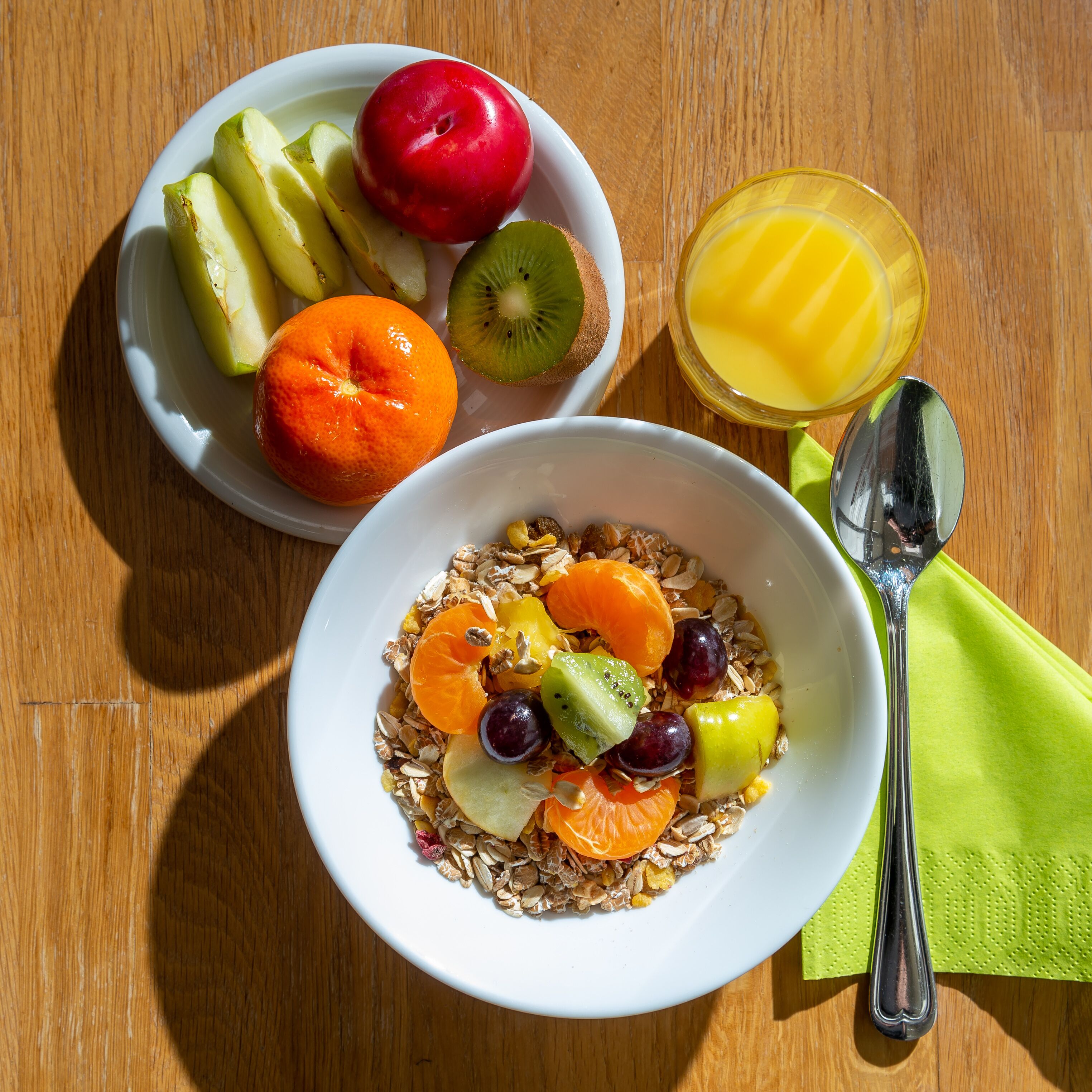 daily buffet breakfast (eur 18 per person)