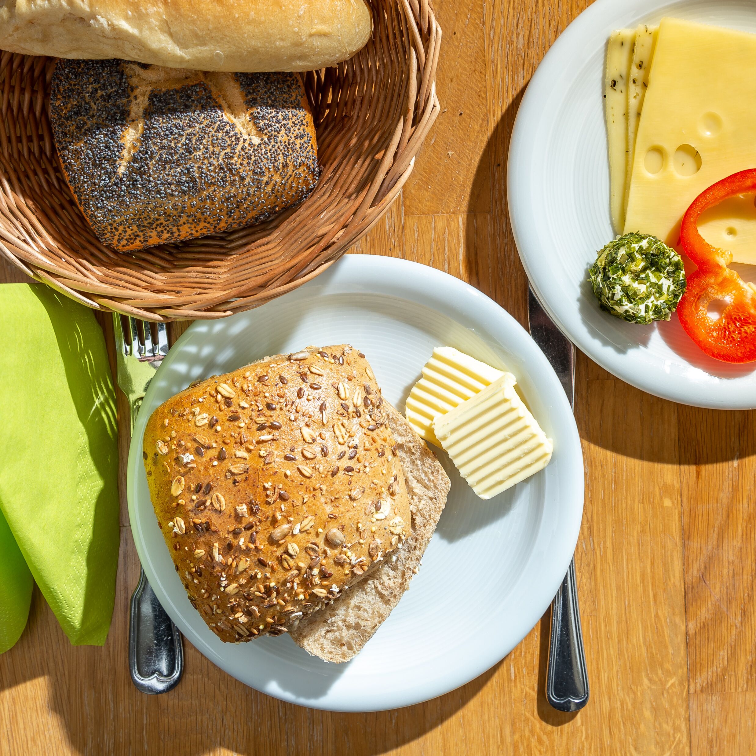 daily buffet breakfast (eur 18 per person)