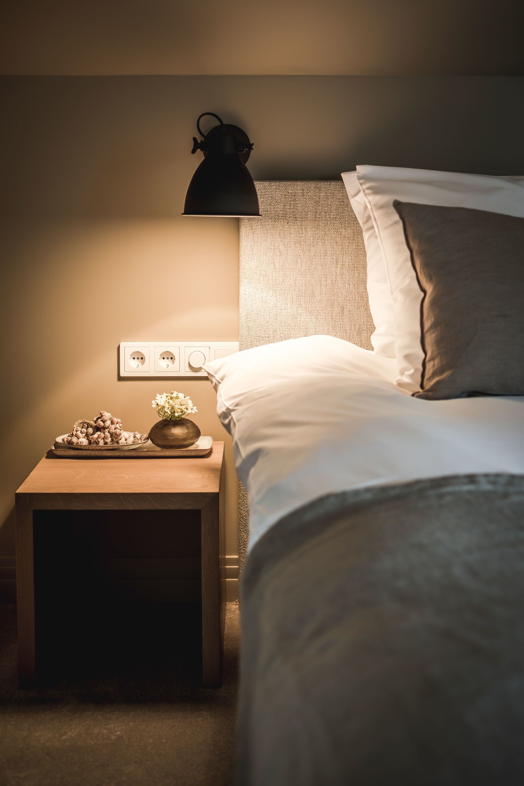 deluxe double room | soundproofing, free cots/infant beds, free wifi, bed sheets