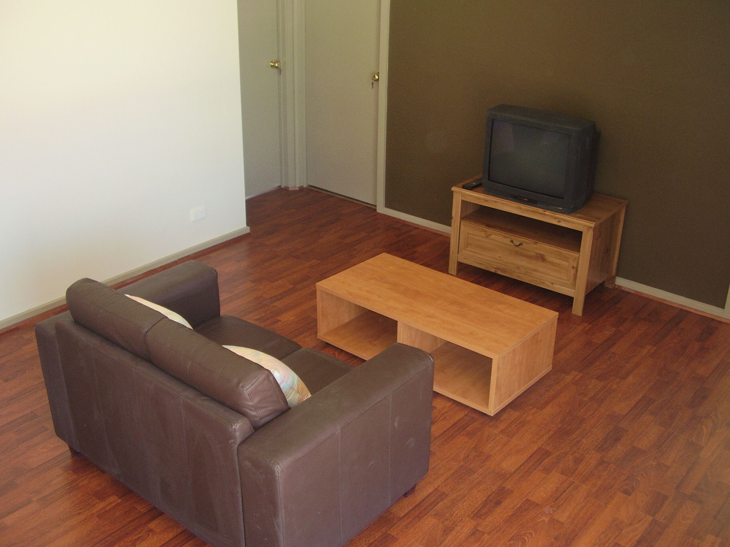 ROOM 5 For Rent - Fully Furnished House Opposite Monash Uni Clayton