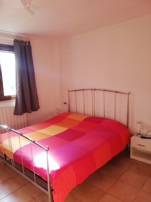 3 bedrooms, iron/ironing board, WiFi - Holiday house in the countryside 3 km from the sea (castagneto carducci)