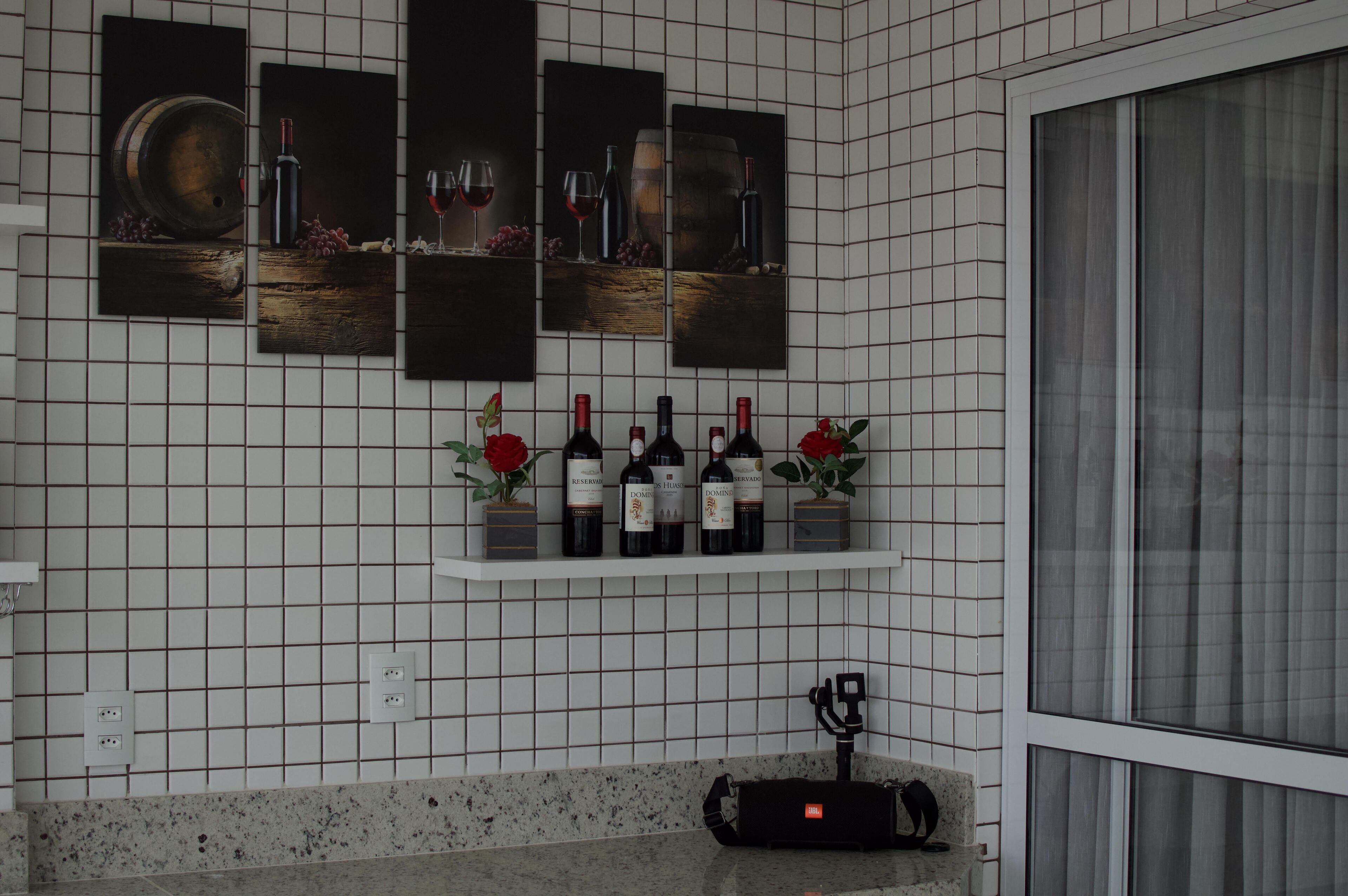 Top apartment located in Morro Beach overlooking the sea.